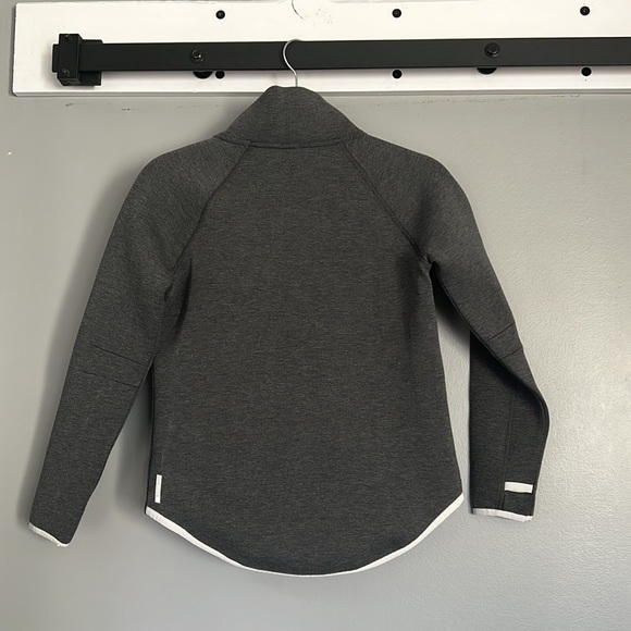 Zella medium Jacket - Picture 5 of 10